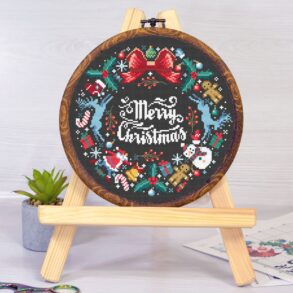 Christmas cross stitch collections by Smasterilli. Modern and classic printable cross stitch ornaments with snowflakes, Santa, winter landscapes and Christmas tree deecorations. Modern cross stitch patterns and easy for gifts and wall decoration.